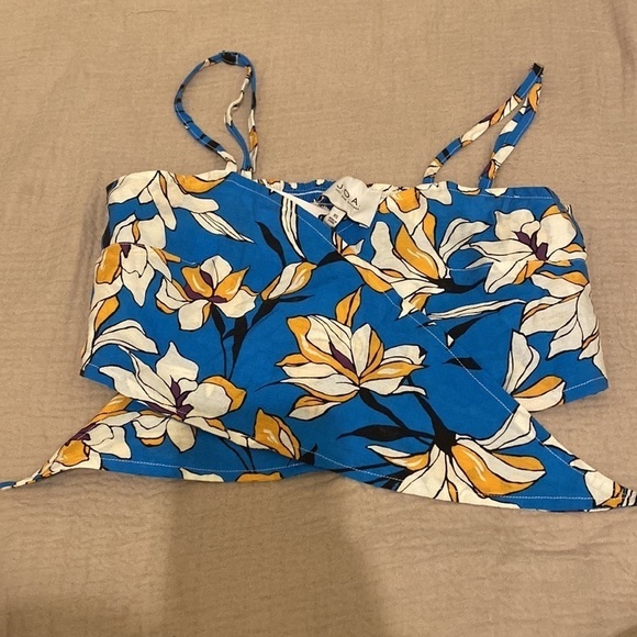 J.O.A. Just One Answear floral top and short. Size XS. New - Picture 10 of 11